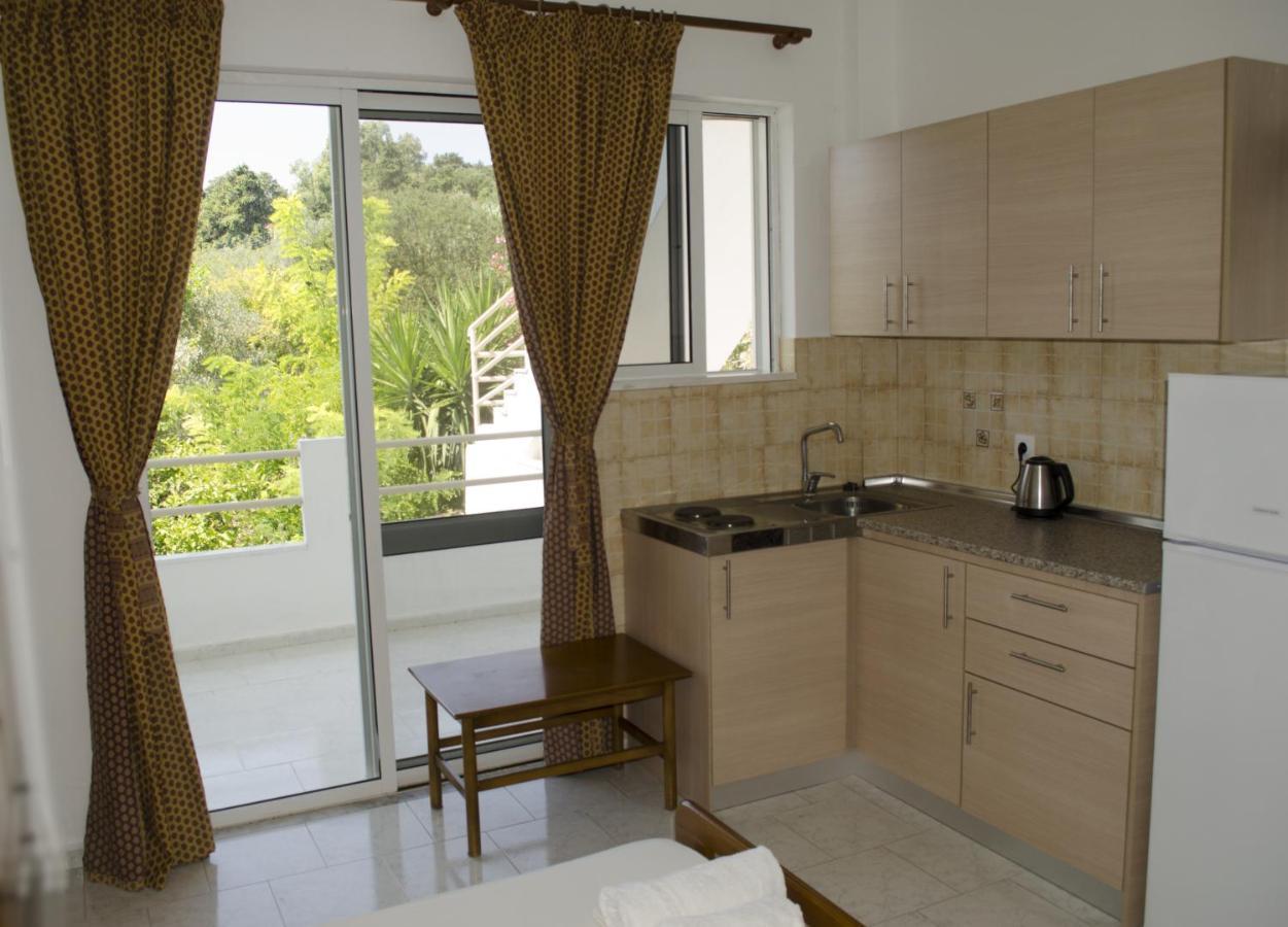 Artemis Studios - Pool And Garden Koskinou  Luaran gambar